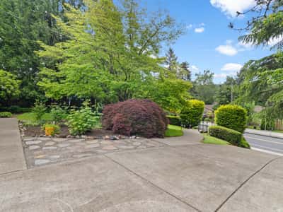 5025 SW Vermont St, Portland, OR