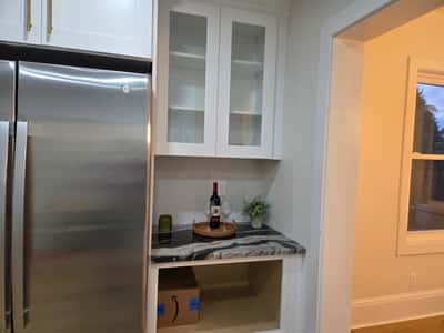 Kitchen with space for built-in microwave oven