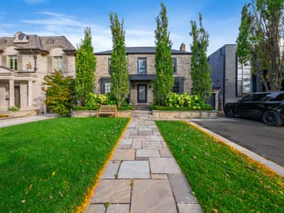 8 Ardmore Rd, Toronto, ON