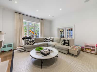 8 Ardmore Rd, Toronto, ON
