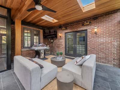 8 Ardmore Rd, Toronto, ON