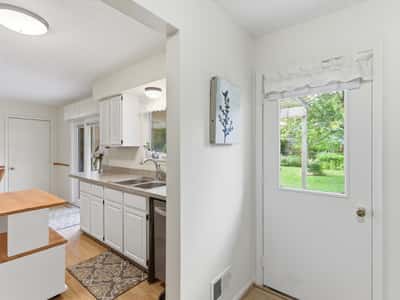 2452 Moore Place, Howell, MI