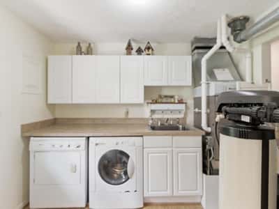 2452 Moore Place, Howell, MI