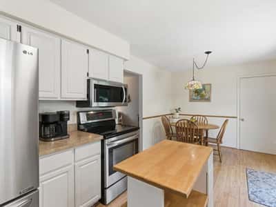 2452 Moore Place, Howell, MI