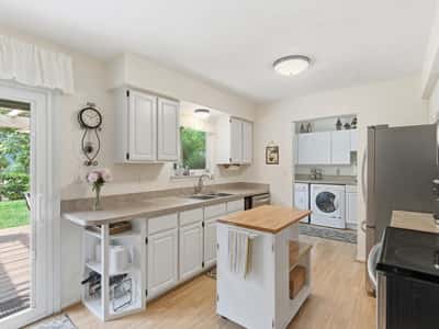 2452 Moore Place, Howell, MI