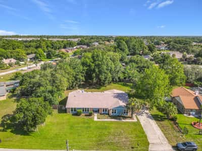 520 Summerhaven Dr, Debary, FL