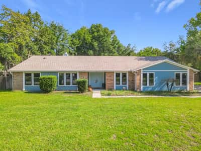 520 Summerhaven Dr, Debary, FL