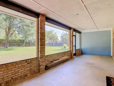520 Summerhaven Dr, Debary, FL