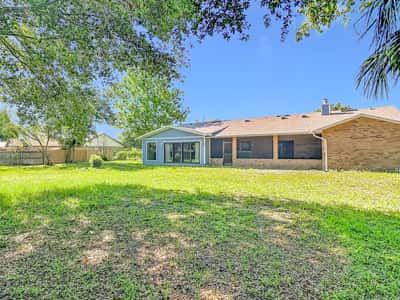 520 Summerhaven Dr, Debary, FL