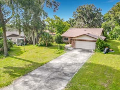 474 W Oakwood Ave, Orange City, FL