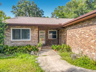 474 W Oakwood Ave, Orange City, FL
