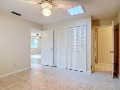 474 W Oakwood Ave, Orange City, FL