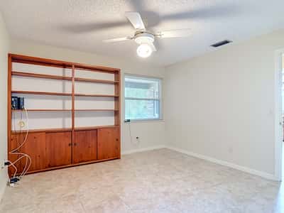 474 W Oakwood Ave, Orange City, FL