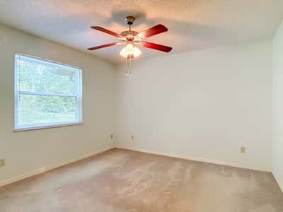 474 W Oakwood Ave, Orange City, FL