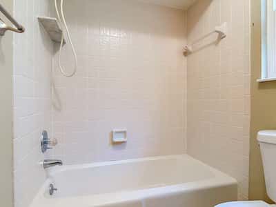 474 W Oakwood Ave, Orange City, FL
