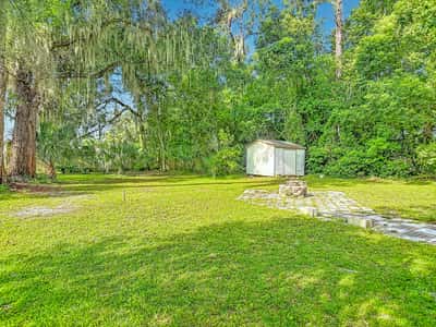 474 W Oakwood Ave, Orange City, FL