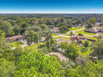 474 W Oakwood Ave, Orange City, FL