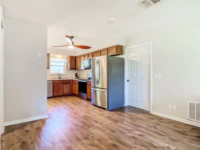 97 S Courtland Blvd, Deltona, FL