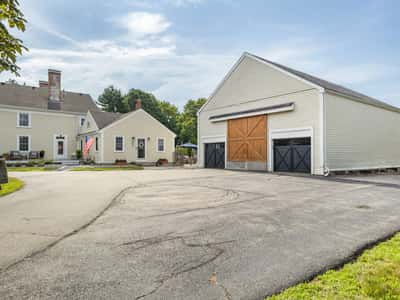 333 Winnacunnet Rd., Hampton, NH