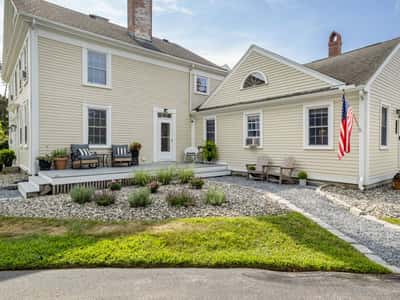 333 Winnacunnet Rd., Hampton, NH