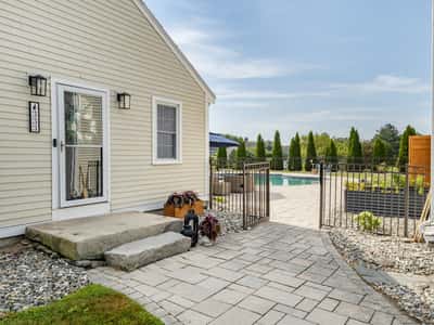 333 Winnacunnet Rd., Hampton, NH