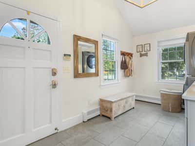 333 Winnacunnet Rd., Hampton, NH