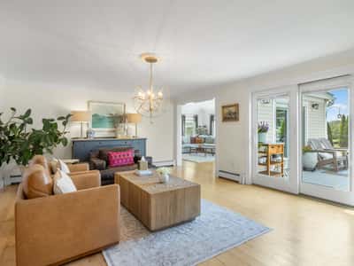 333 Winnacunnet Rd., Hampton, NH