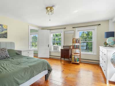 333 Winnacunnet Rd., Hampton, NH