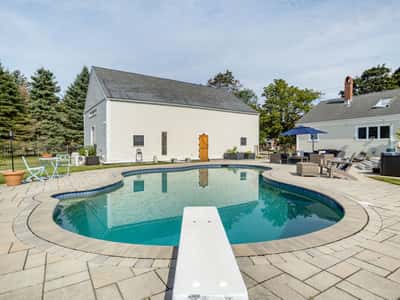 333 Winnacunnet Rd., Hampton, NH