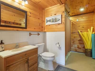 333 Winnacunnet Rd., Hampton, NH