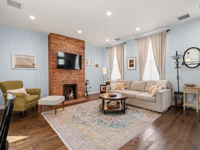 114 Hays Street, Pittsburgh, PA
