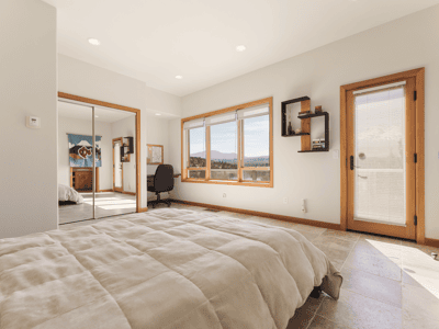15000 Shoreline Drive, Weed, CA