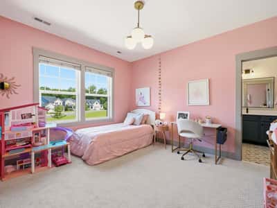 337 Chauncey Circle, Chapel Hill, NC