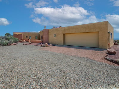 75 Camino Dimitrio, Santa Fe, NM