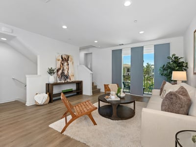 250 Novel, Irvine, CA