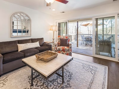 9210 Hawks Nest Drive, Gainesville, GA