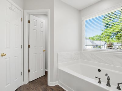 668 Sweetfern Lane, Sugar Hill, GA