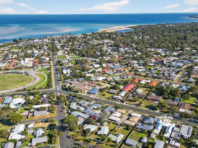 Discover this vibrant coastal community, featuring residential neighborhoods and proximity to stunning beaches and parks.