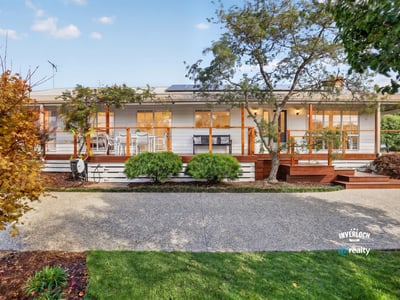 Contemporary home featuring spacious outdoor living areas and modern amenities, ideal for entertaining and relaxation.