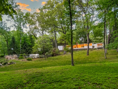 17 Richmond Hill Road, Weston, CT