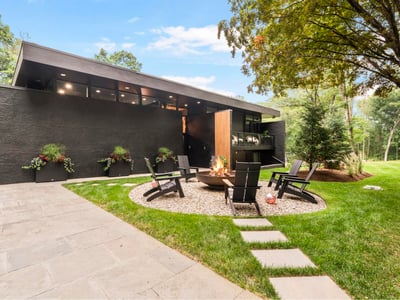 17 Pine Ridge Road, Woodbridge, CT