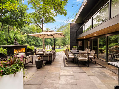 17 Pine Ridge Road, Woodbridge, CT