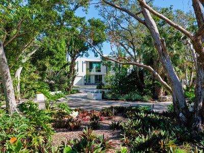 251 Cedar Park Circle, Sarasota, FL