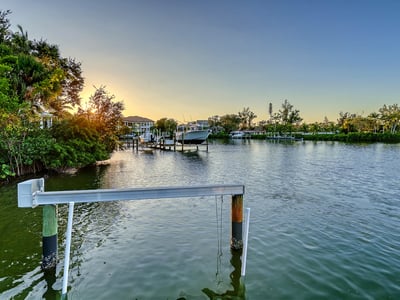 251 Cedar Park Circle, Sarasota, FL