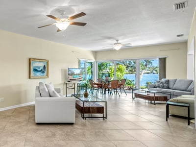 1320 Moonmist Dr Unit B11, Sarasota, FL