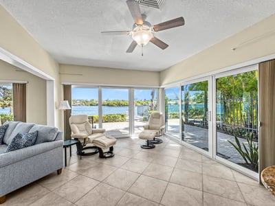 1320 Moonmist Dr Unit B11, Sarasota, FL