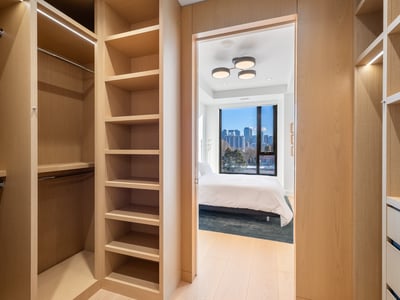 1 Strathgowan Ave suite 710, Toronto, ON