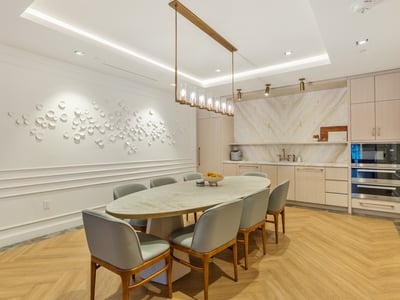 1 Strathgowan Ave suite 710, Toronto, ON