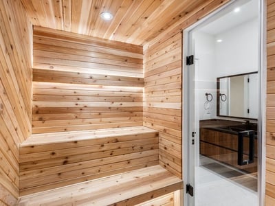 52 Child Dr, Aurora, ON