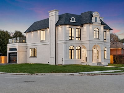 52 Child Dr, Aurora, ON